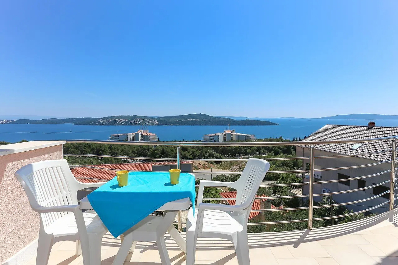 Villa Luciana Trogir Croatia