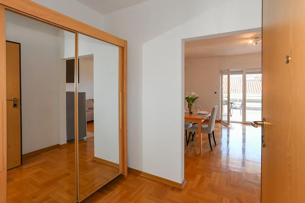 Διαμέρισμα Villa Luciana Τρογκίρ Κροατία
